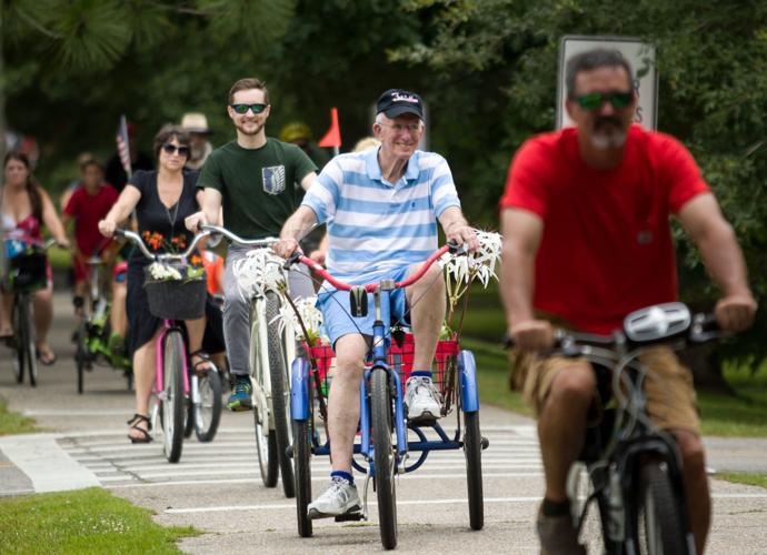 Photos Cycling enthusiasts meander through Abita Springs for annual
