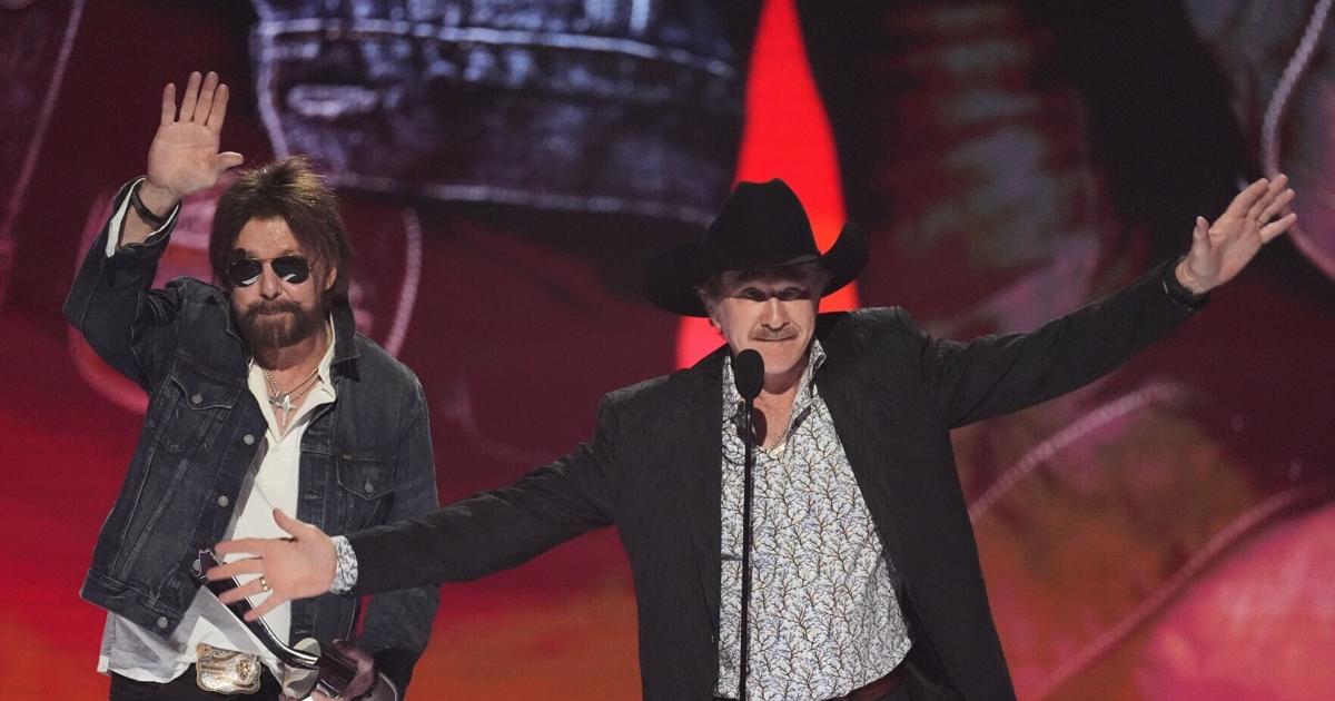 Louisiana's Kix Brooks wins another ACM honor, but awards elude multi-nominated Lainey Wilson