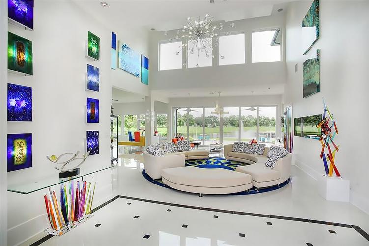 5 dream houses for sale English Turn contemporary, Bayou St. John