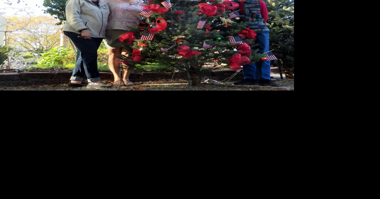 DAR contributes patriotic tree to Christmas Under the Stars St. Tammany community news