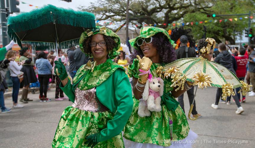 Mardi Gras Indians meander through Central City in New Orleans on Super Sunday 2019