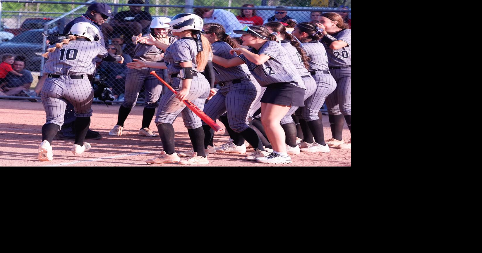 Gaudet's big day helps Lakeshore advance to the quarters for the first time in 5 years