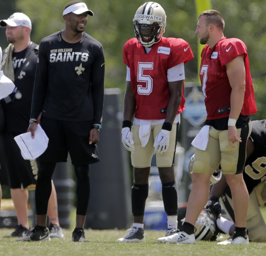 Saints' assistant D.J. Williams, son of Doug Williams, hopes to carve niche  in NFL like dad | Saints | nola.com