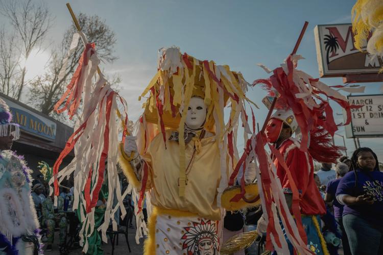 mardi gras volunteer