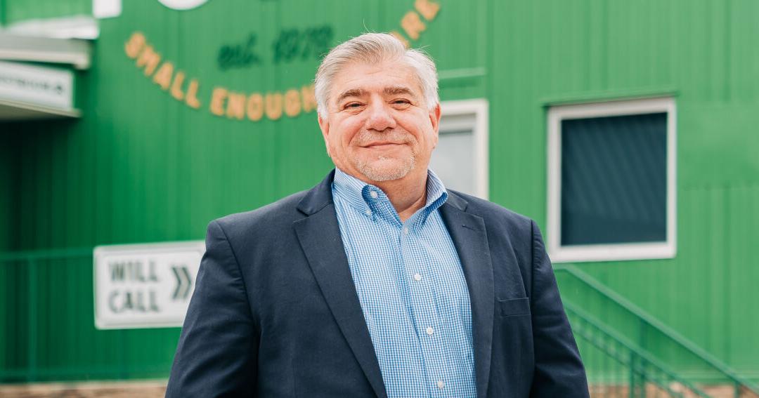 How a David among Goliaths grows as the grocery store for independent restaurants on Gulf Coast