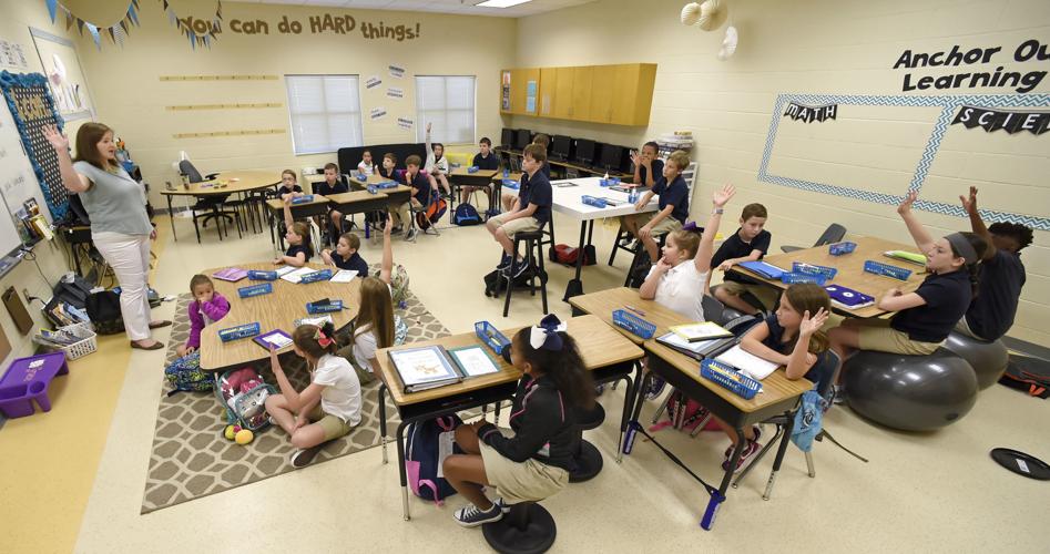 Livingston Parish schools students back; schools' flood damage