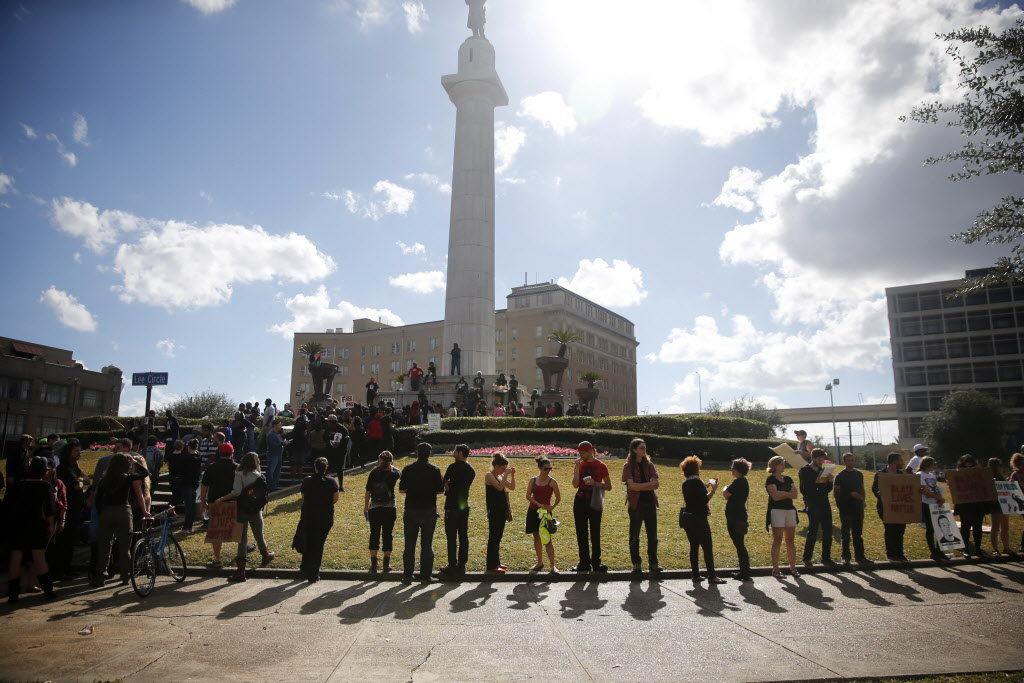 The history of New Orleans' Lee Circle | Local Politics 