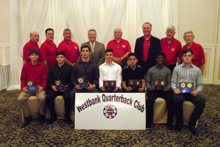 Westbank Quarterback Club honors young athletes at quarterly banquet