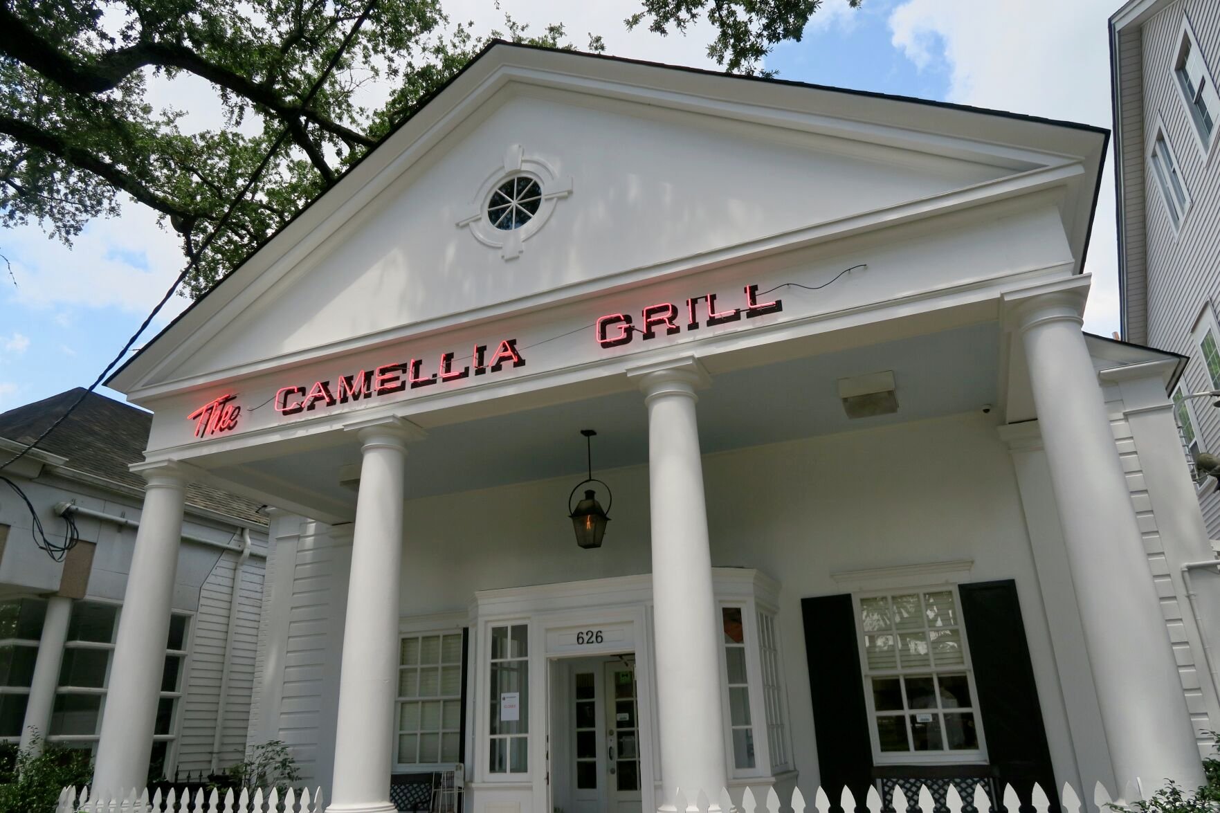 Camellia grill store