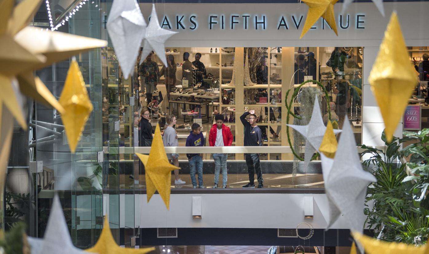 Virtual shopping at Saks Fifth Avenue, New Orleans