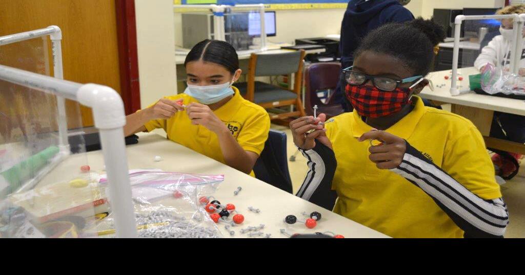 Belle Chasse Academy students study chemistry of photosynthesis