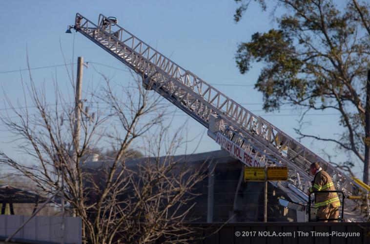 Crews battle 3-alarm fire at Pull-A-Part salvage yard in Harvey ...