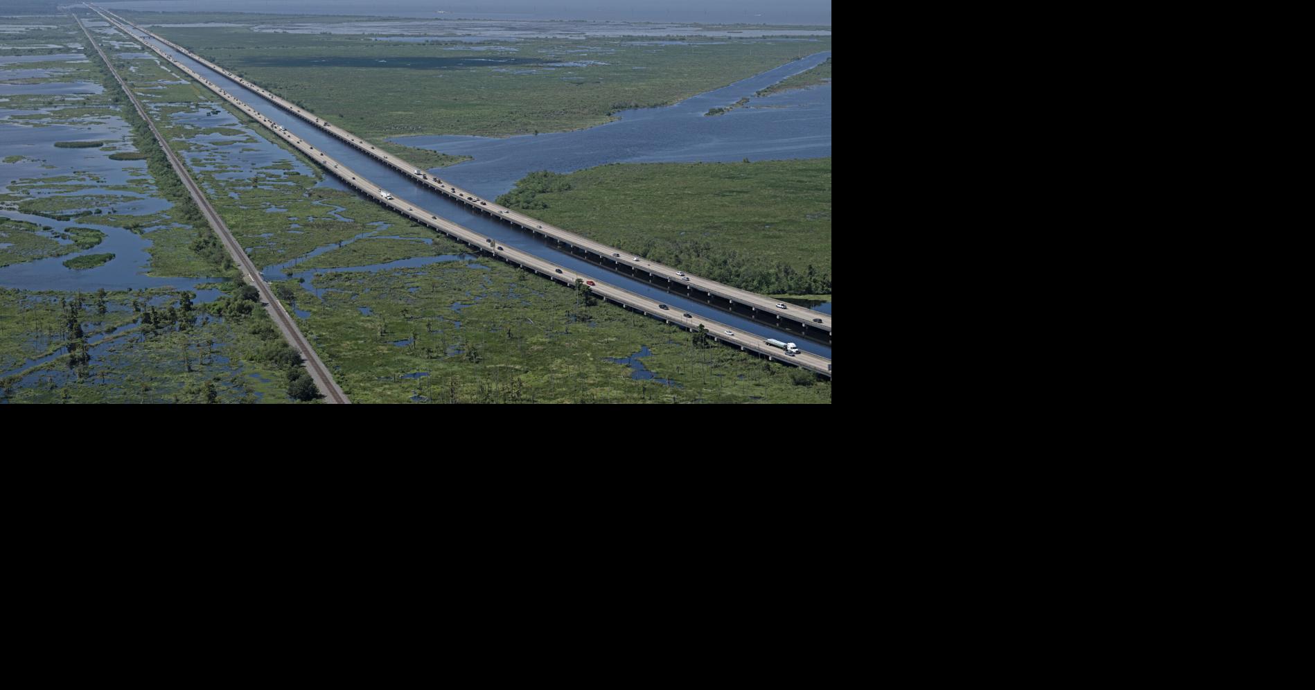 I-10 East closed after crash over the Bonnet Carré Spillway