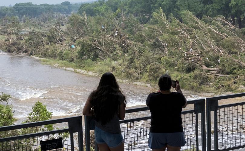 Texas flash flood death roll rises to 78, 10 campers missing | Ap ...