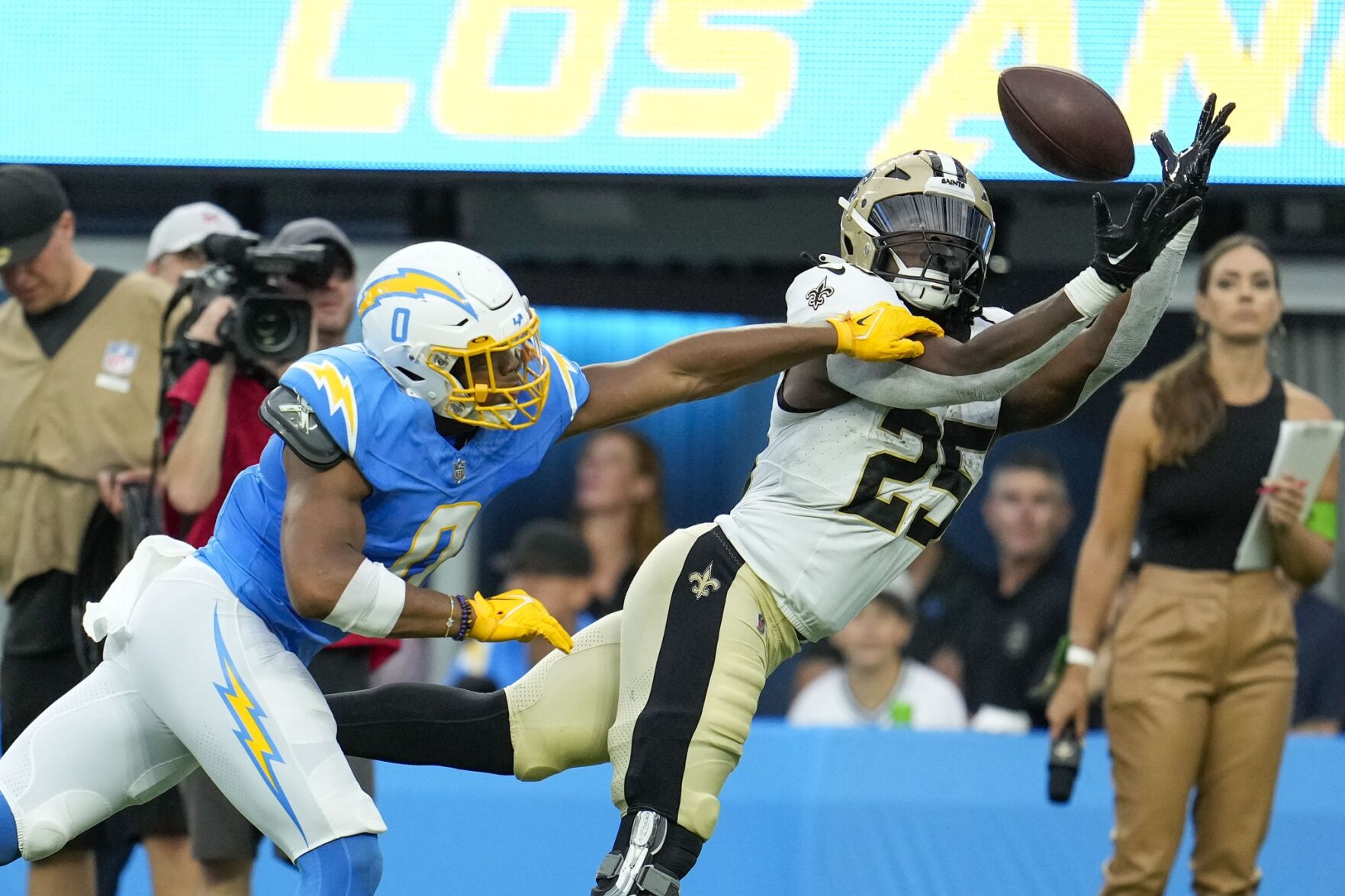 Saints RB Kendre Miller Showing He Can Help In Passing Game | Saints ...