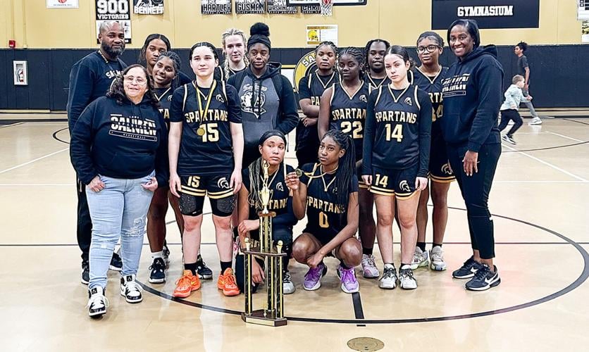 Salmen finishes second at Salmen Holiday Shootout