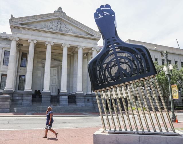 Hair Pick Statue Philadelphia