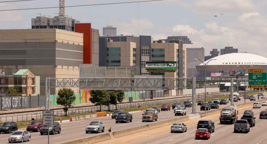 New Orleans LA sheriff criticized after 10 escape from jail Local