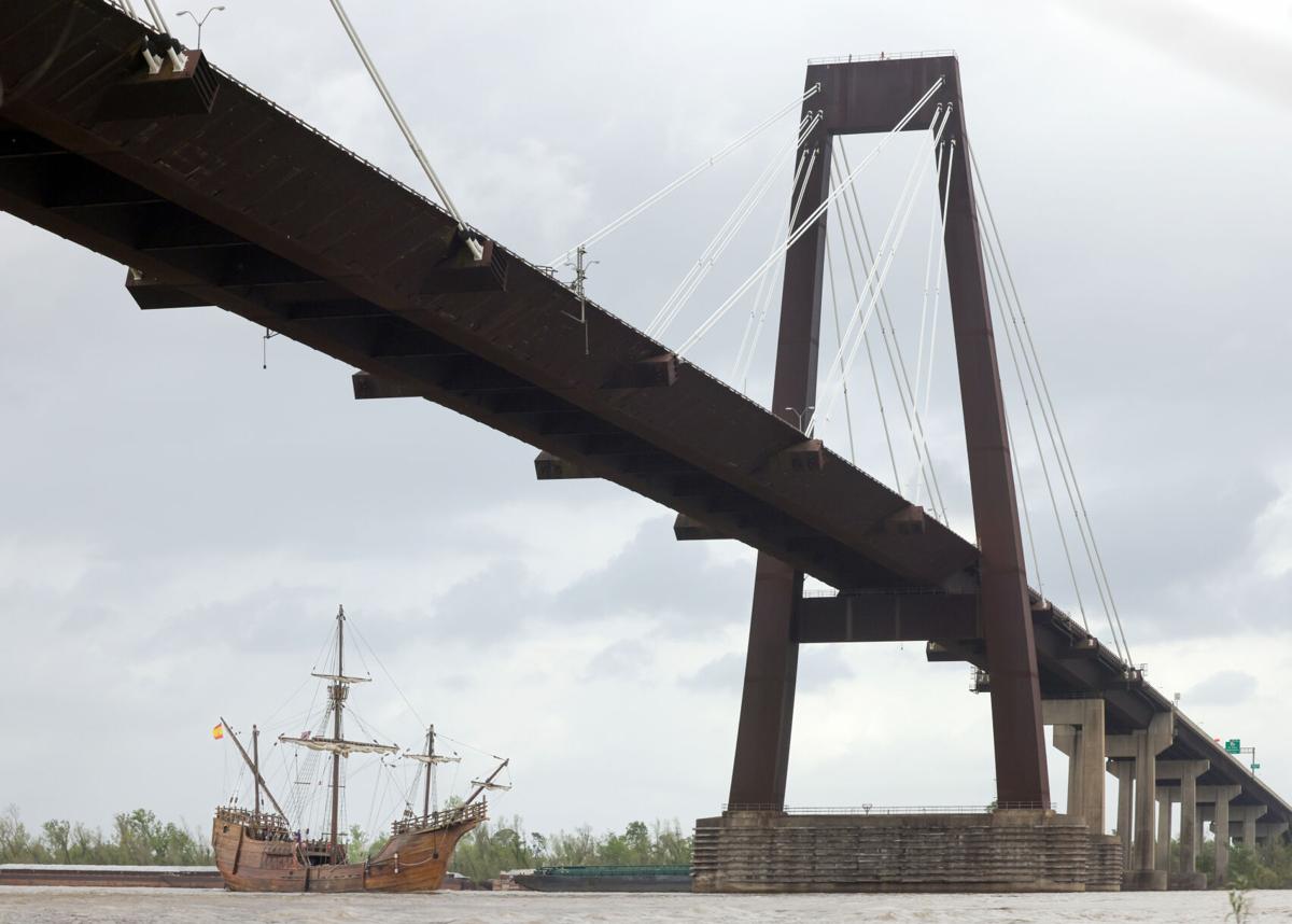 Photos The tall ship Nao Trinidad makes its way down the Mississippi