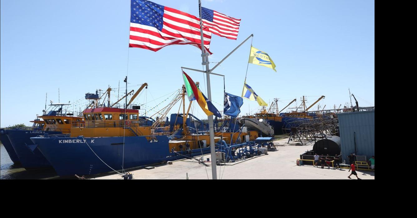 Menhaden Fisheries: Federal Policy, Sustainability, and Coastal Economies