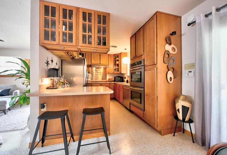 NO.hall.io.35  kitchen.