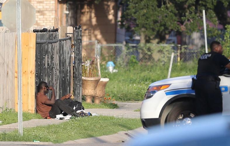 NOPD's SWAT team moves closer to armed man in St. Roch standoff | Crime ...