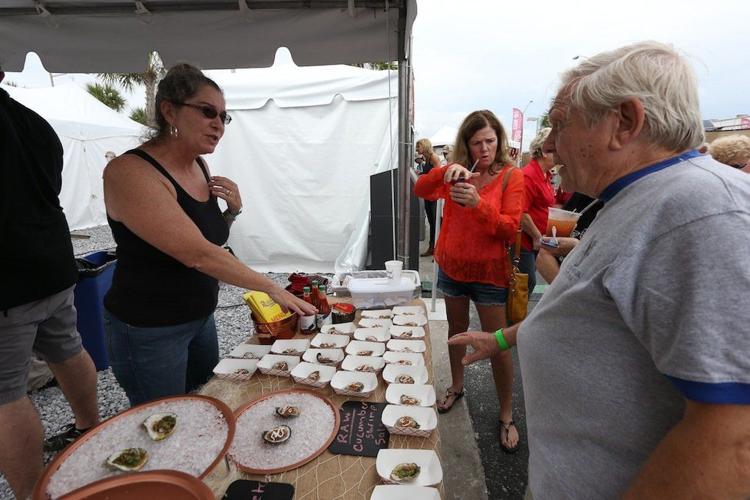Oyster CookOff in Gulf Shores a shucking good time, thousands attend
