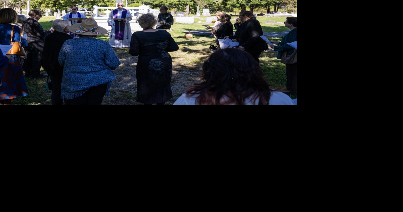 Letters: Catholic Church leaders should not side with law-breaking illegal immigrants