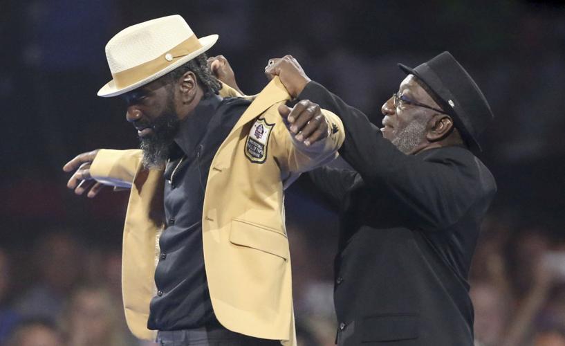 Ed Reed Celebrating Ed Reed takes his place amongst the greats:
