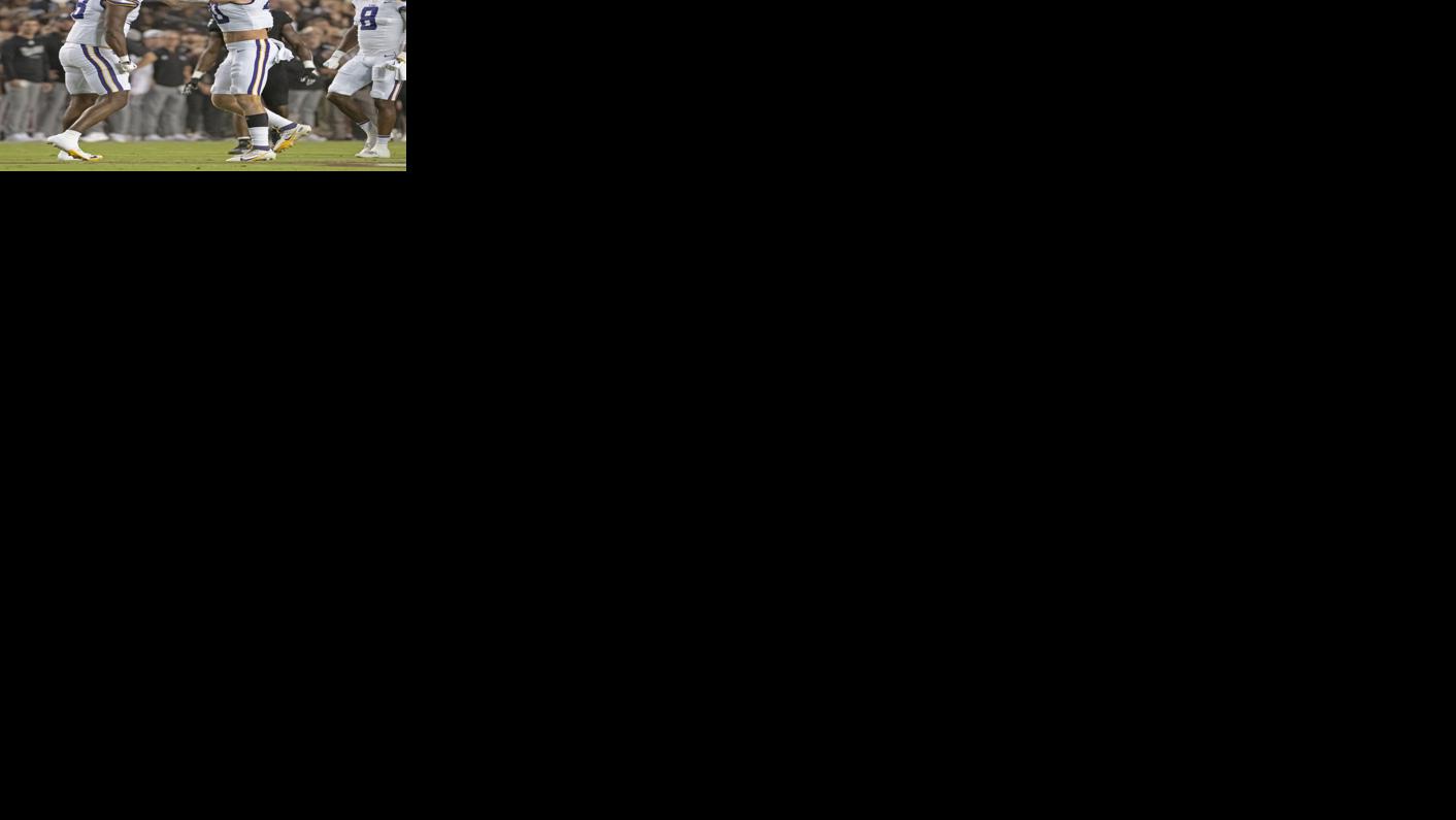 LSU football defense against Vanderbilt, Diego Pavia running | LSU ...
