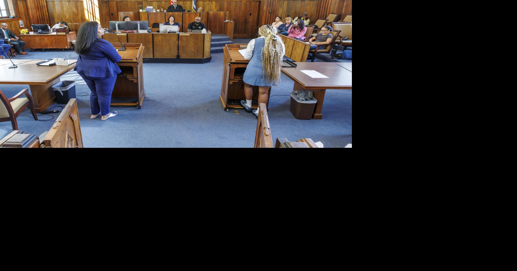 New Orleans students get exposure to courts, business in City Hall summer internship program