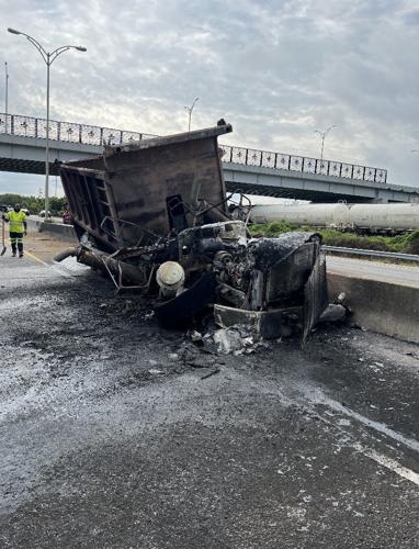 Dump truck fire snarls traffic on I-610 near Wisner Boulevard overpass ...