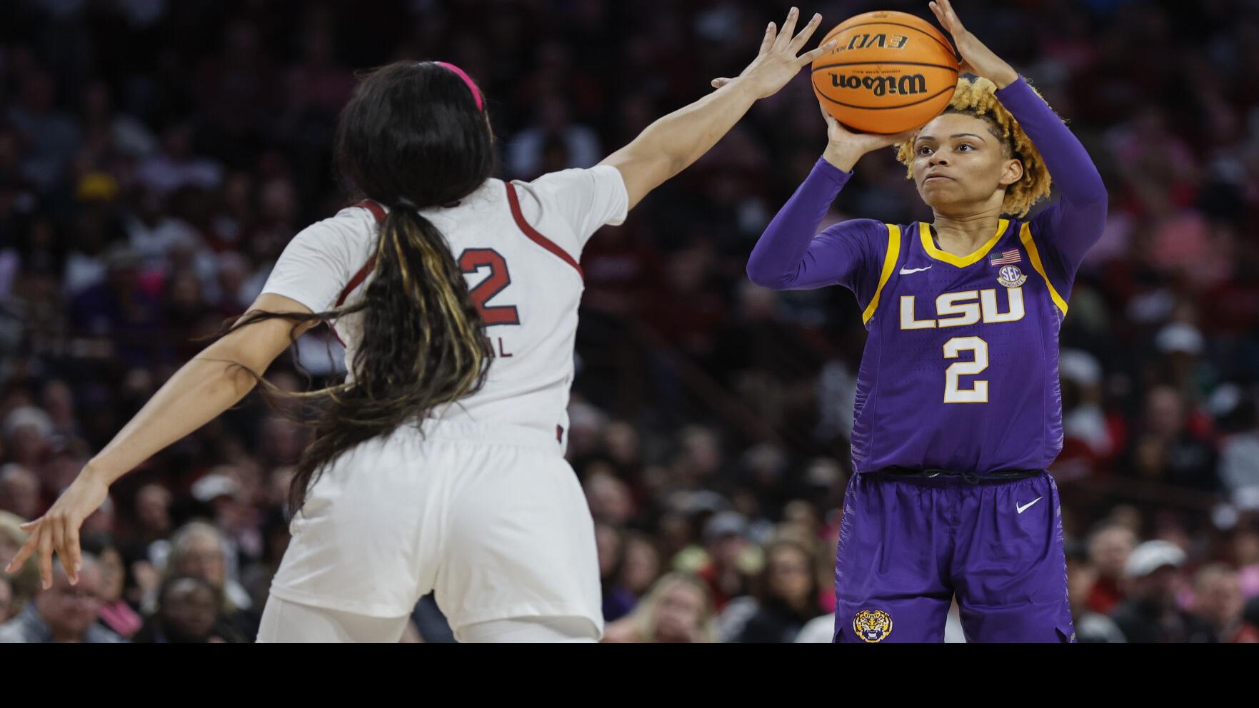 South Carolina Reasserts Itself Atop Women's Hoops With L.S.U. Win - The  New York Times