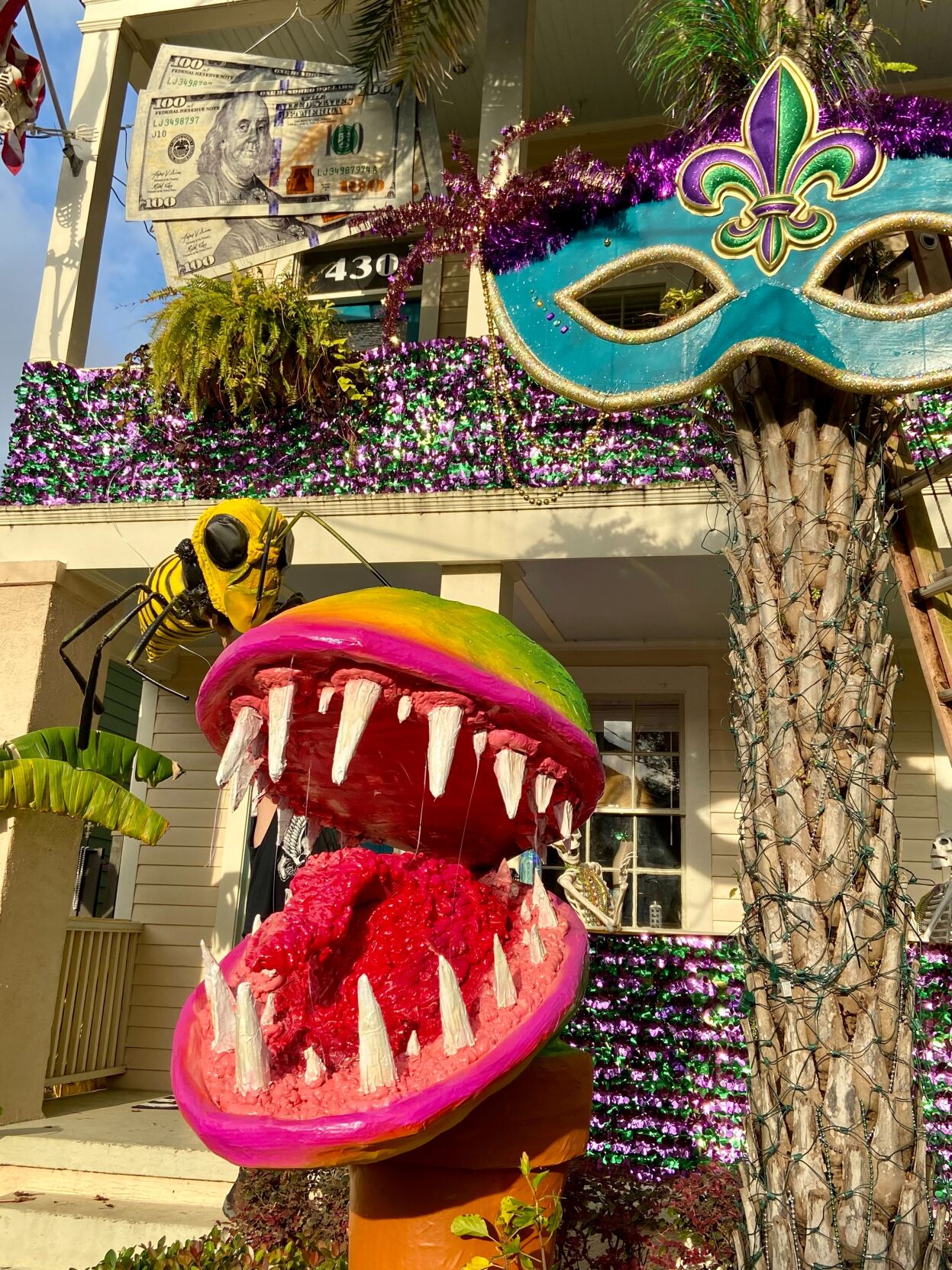 Visiting a float house hotbed, Algiers Point We’ve got new photos