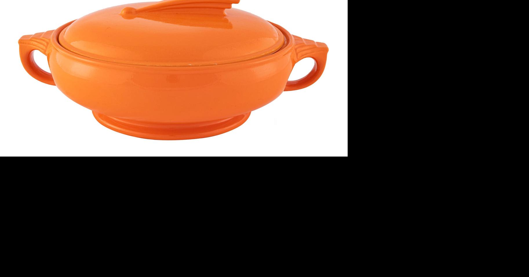 Vintage casserole dishes showcased American home cooking Arts