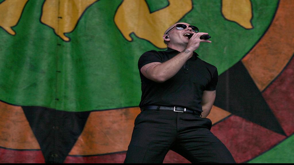 party at the new orleans jazz fest