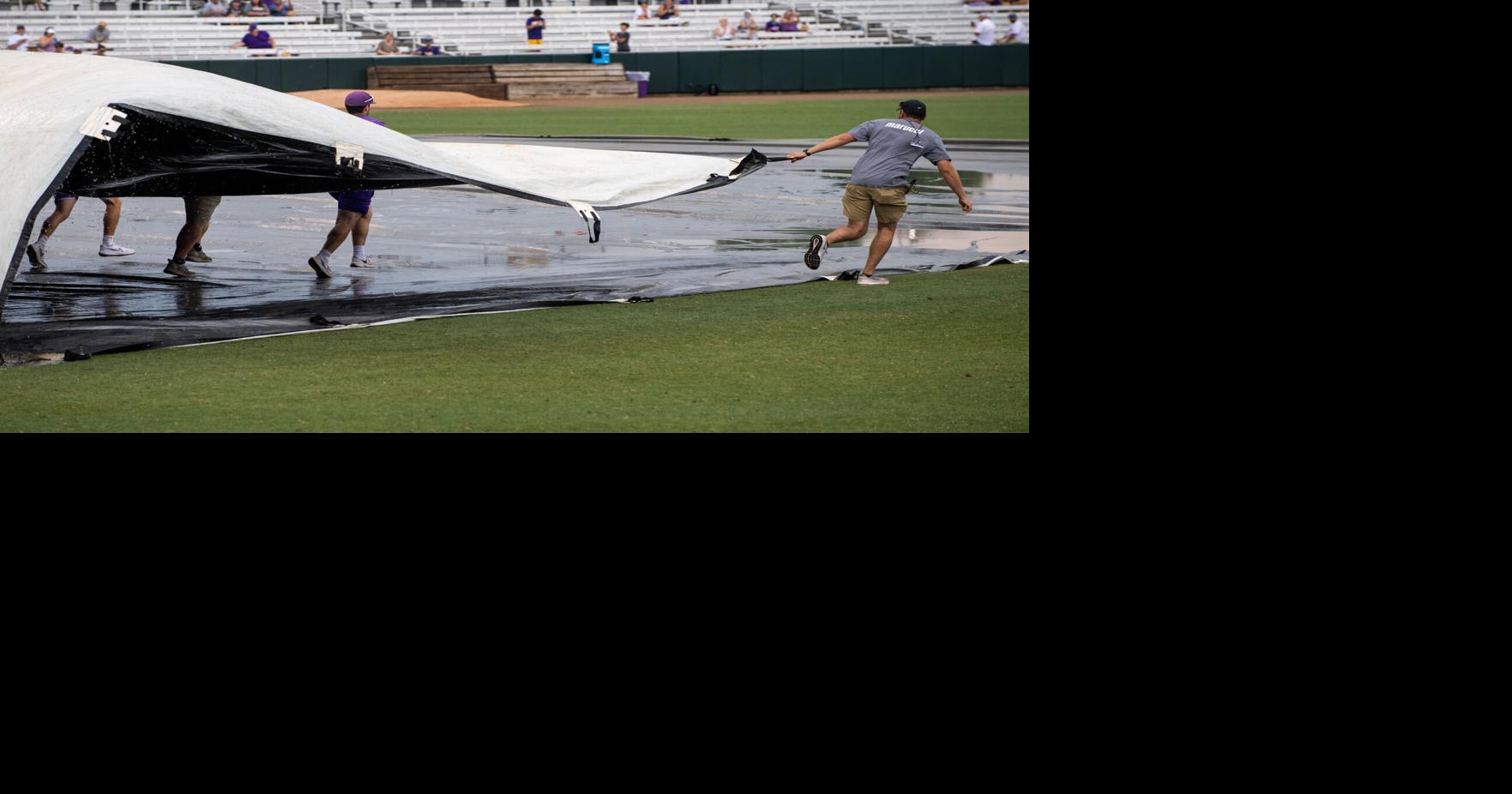 LSUOregon State baseball in a weather delay LSU