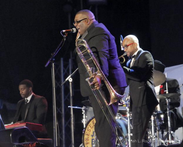 Don Lemon pierces his ear on live TV inside the Spotted Cat for New Year's Eve