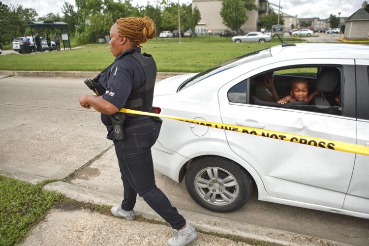 'Officer needs assistance' starts New Orleans East SWAT roll | Crime ...