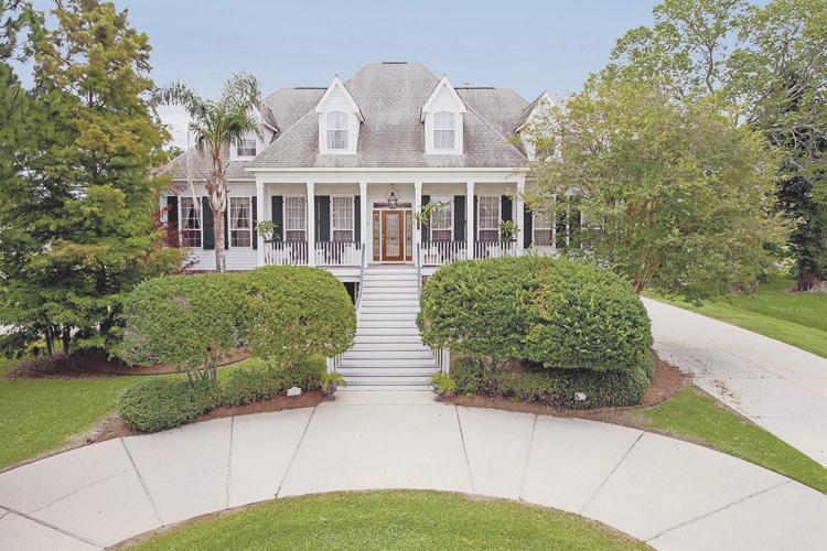 2003 Ormond Blvd. in Destrehan Real Estate