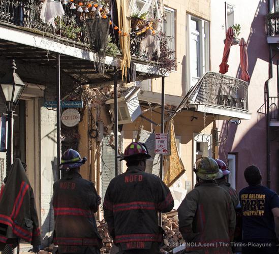 Partial building collapse in French Quarter; no injuries reported ...