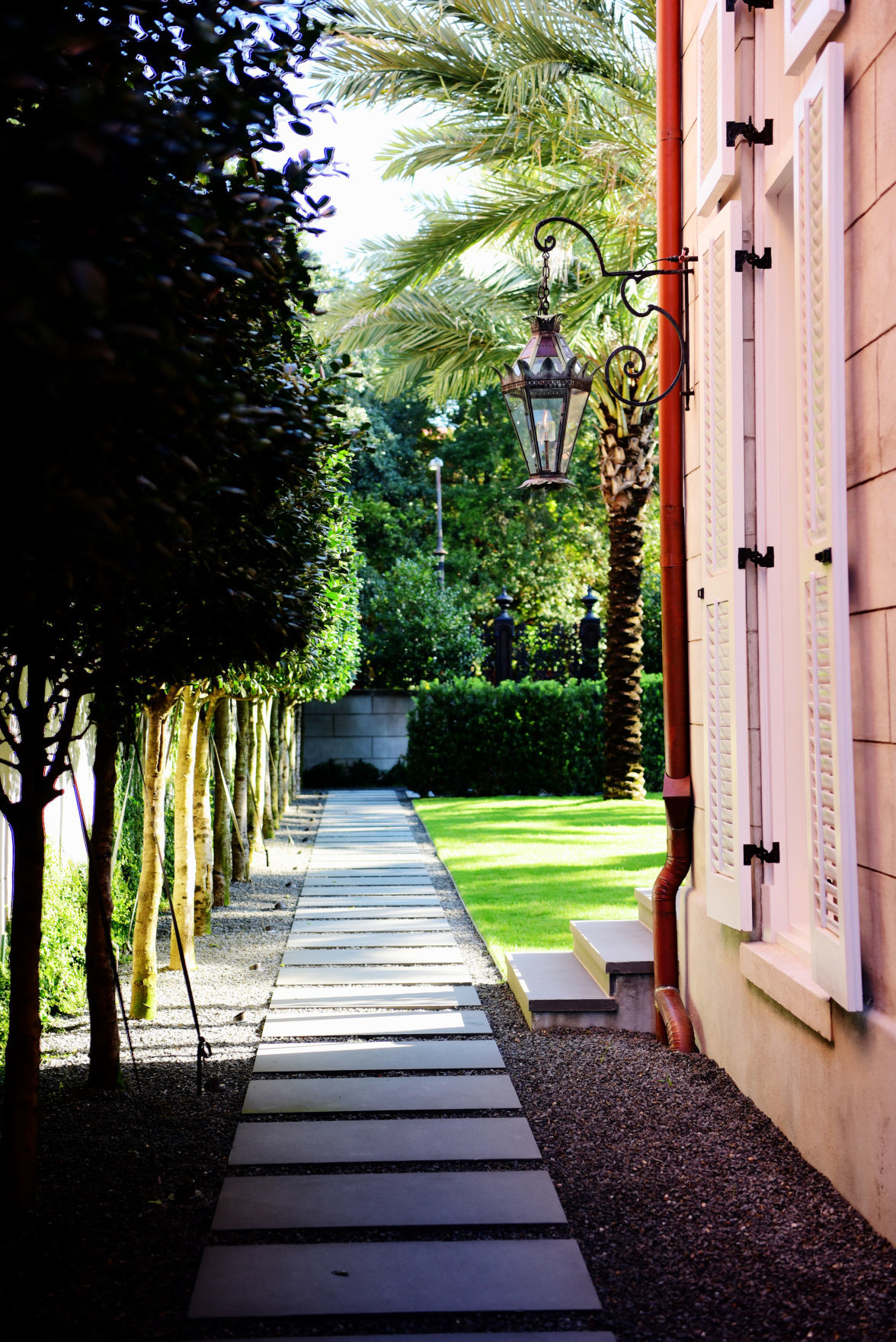 Get A Vieux Of Sidney Torres Secret Garden At Patio Planters