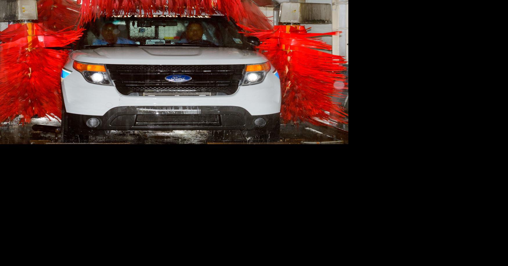 Video Diaz Market offering 'Carwash for Cops' for New Orleans and