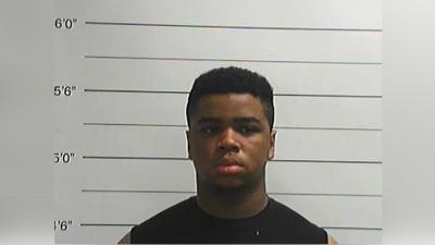 New Orleans man arrested for allegedly impersonating officer to ...