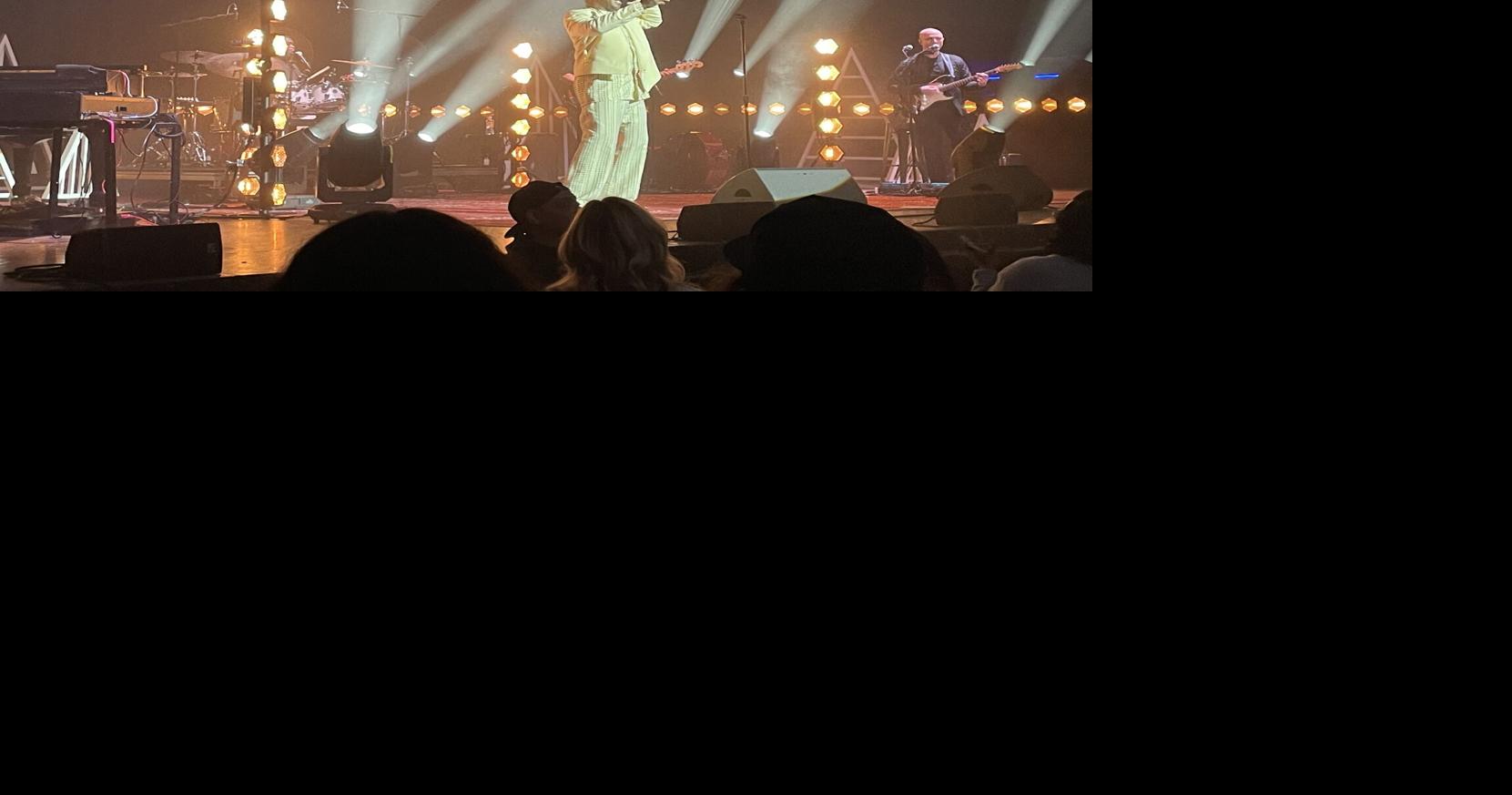 Leslie Odom Jr.'s Christmas show in New Orleans was a stellar seasonal showcase