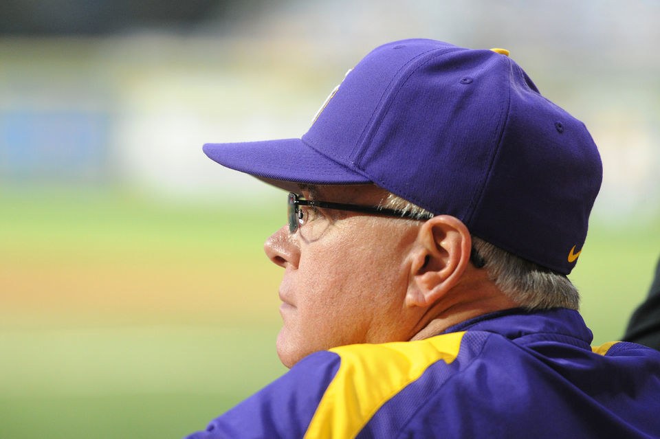 LSU baseball coach Paul Mainieri goes back to the future as he begins