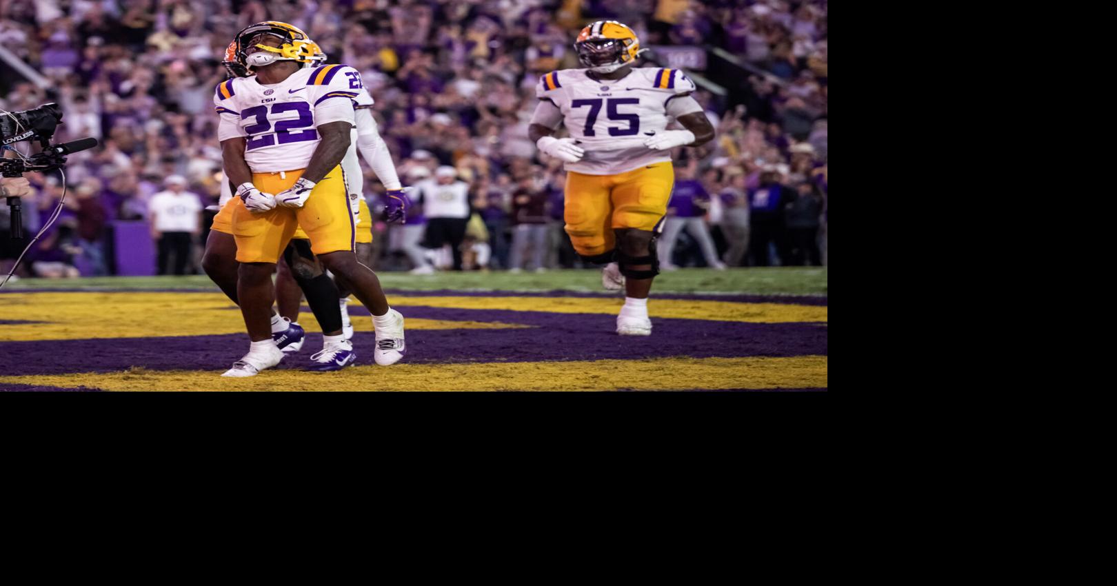 LSU vs. Clemson: Score, live updates from Tigers’ season opener in Baton Rouge