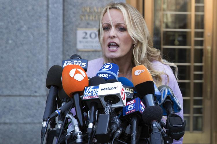Porn Star Stormy Daniels Releases Sketch Of Man She Says Threatened Her 100k Reward Offered 