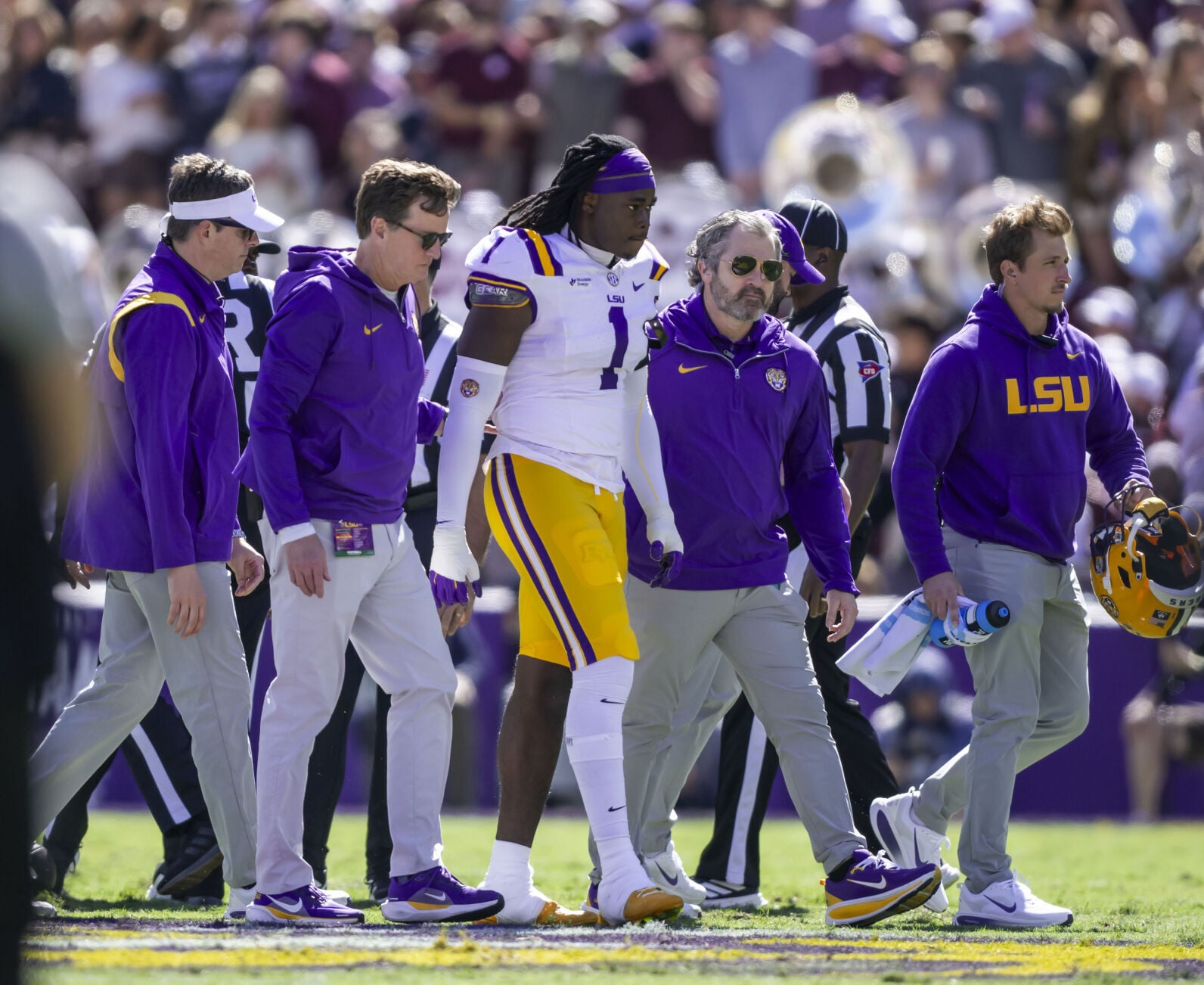 nola.com - Reed Darcey - LSU's top pass rusher left the Mississippi State game with an injury. Here's the latest.