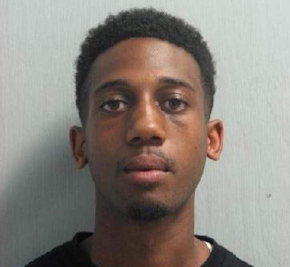 Authorities arrest Baton Rouge man in Ascension Parish burglary